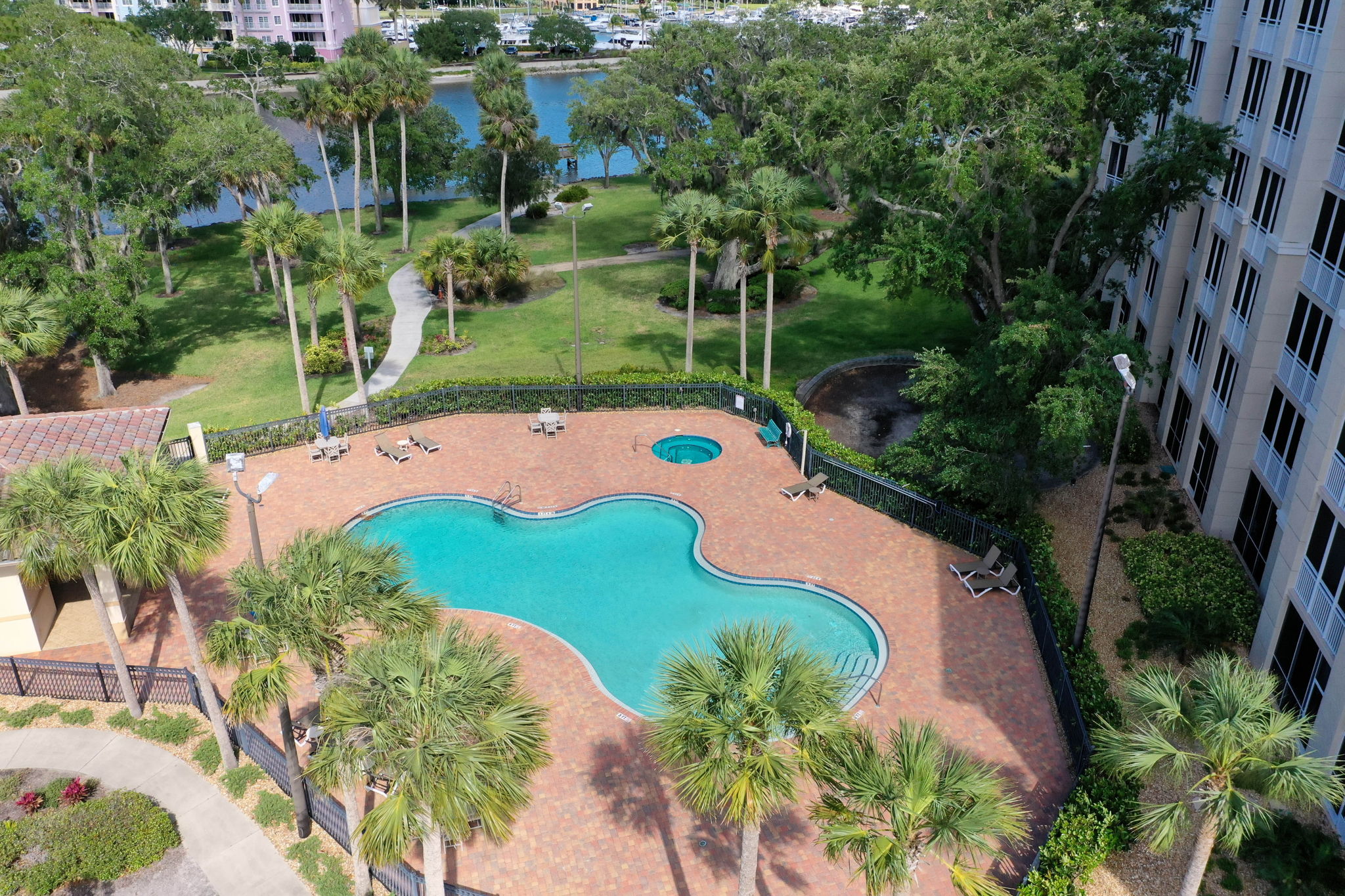  146 Palm Coast Resort Boulevard, #409, Palm Coast, FL - 物件實景
