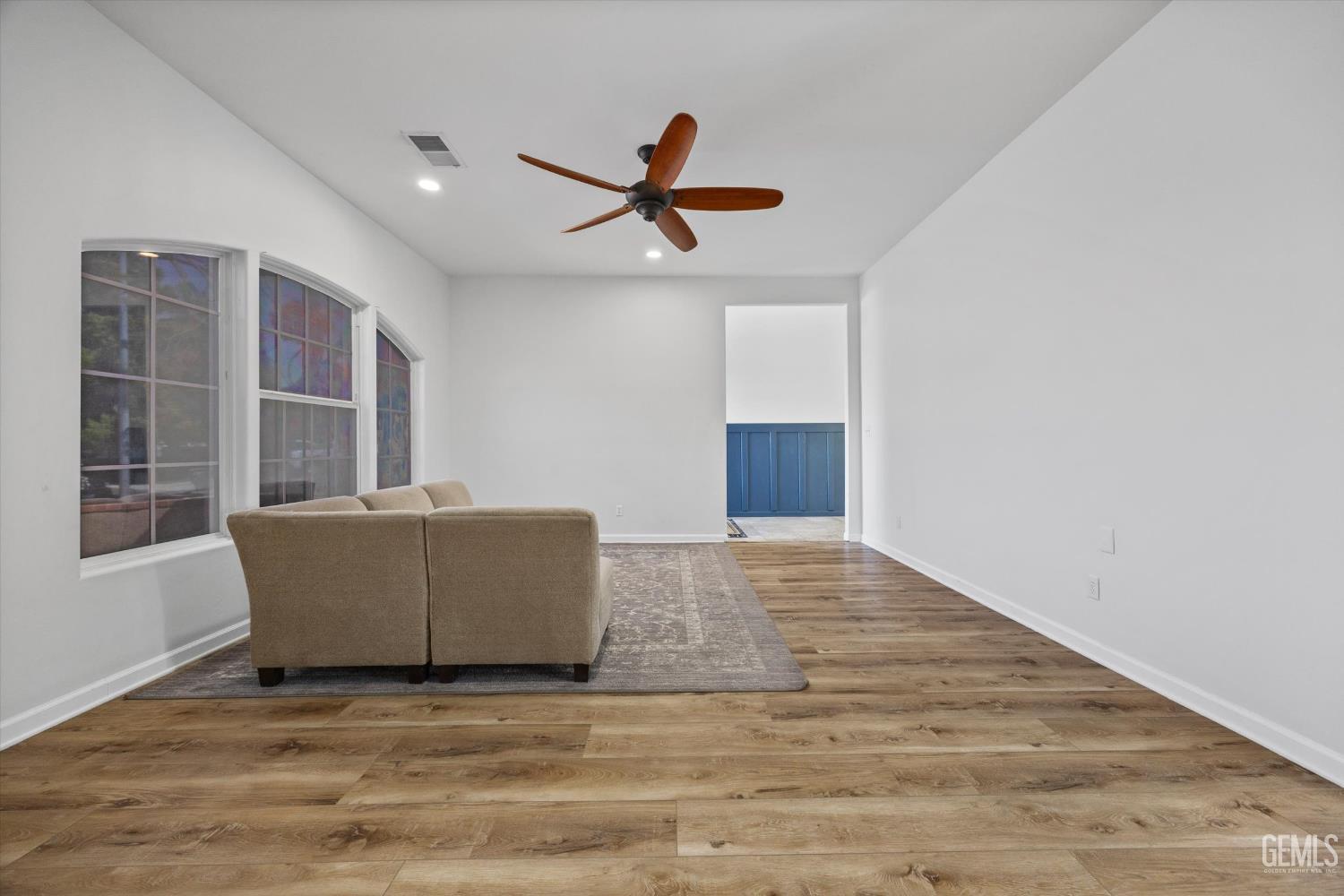Bakersfield, California, 93312, United States, 4 Bedrooms Bedrooms, ,3 BathroomsBathrooms,Residential,For Sale,1903445