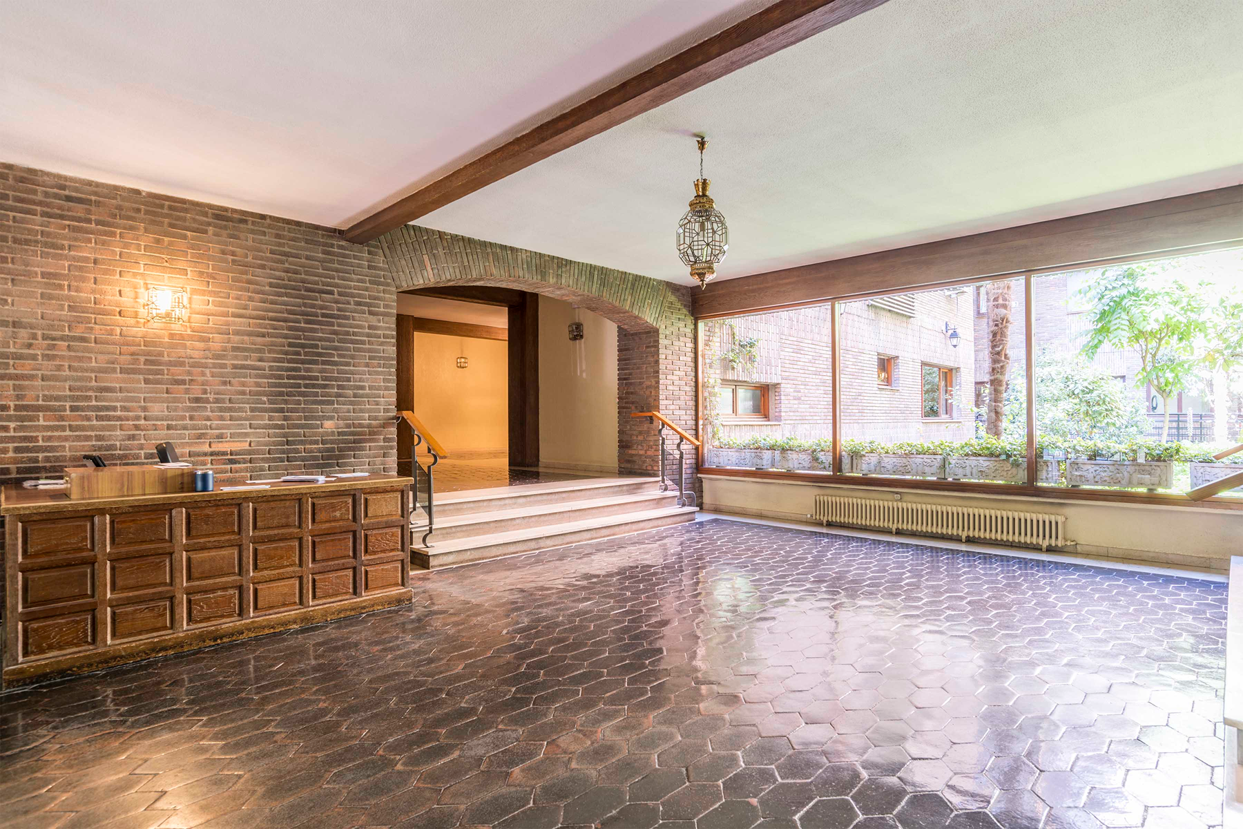  Apartment in Almagro with 241 m², 4 bedrooms, and garage. - 物件實景