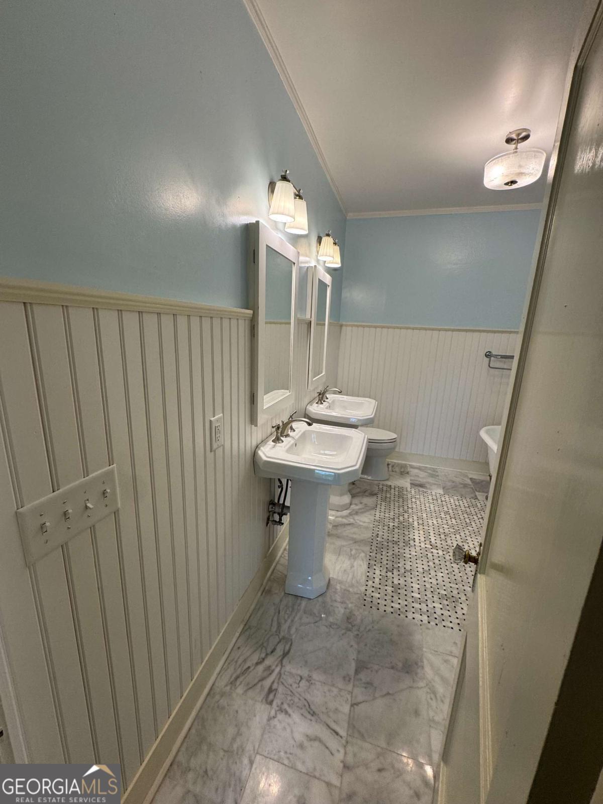 Athens, Georgia, 30606, United States, 4 Bedrooms Bedrooms, ,4 BathroomsBathrooms,Residential,For Sale,1806220