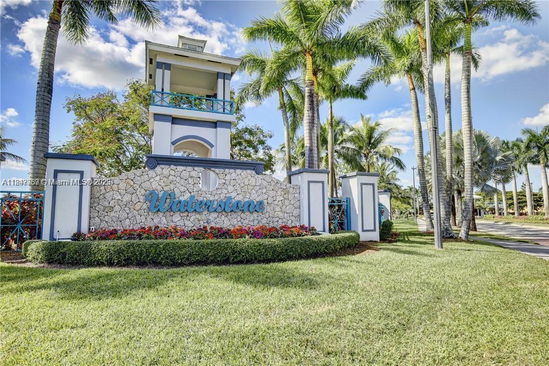 Homestead, Florida, 33033, United States, 7 Bedrooms Bedrooms, ,3 BathroomsBathrooms,Residential,For Sale,1903870