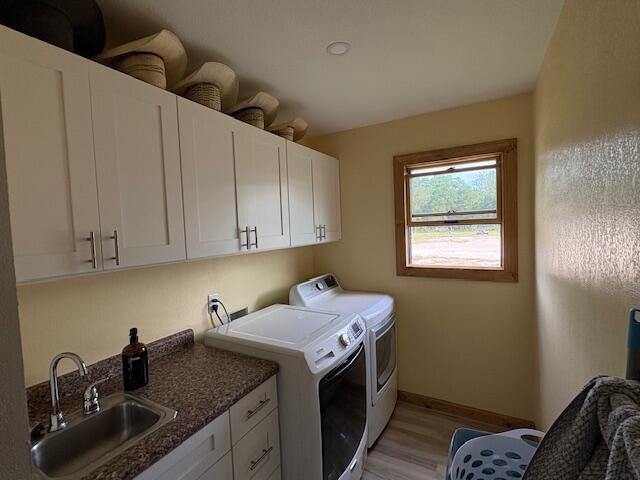 Galena, Missouri, 65656, United States, 4 Bedrooms Bedrooms, ,3 BathroomsBathrooms,Residential,For Sale,1921688