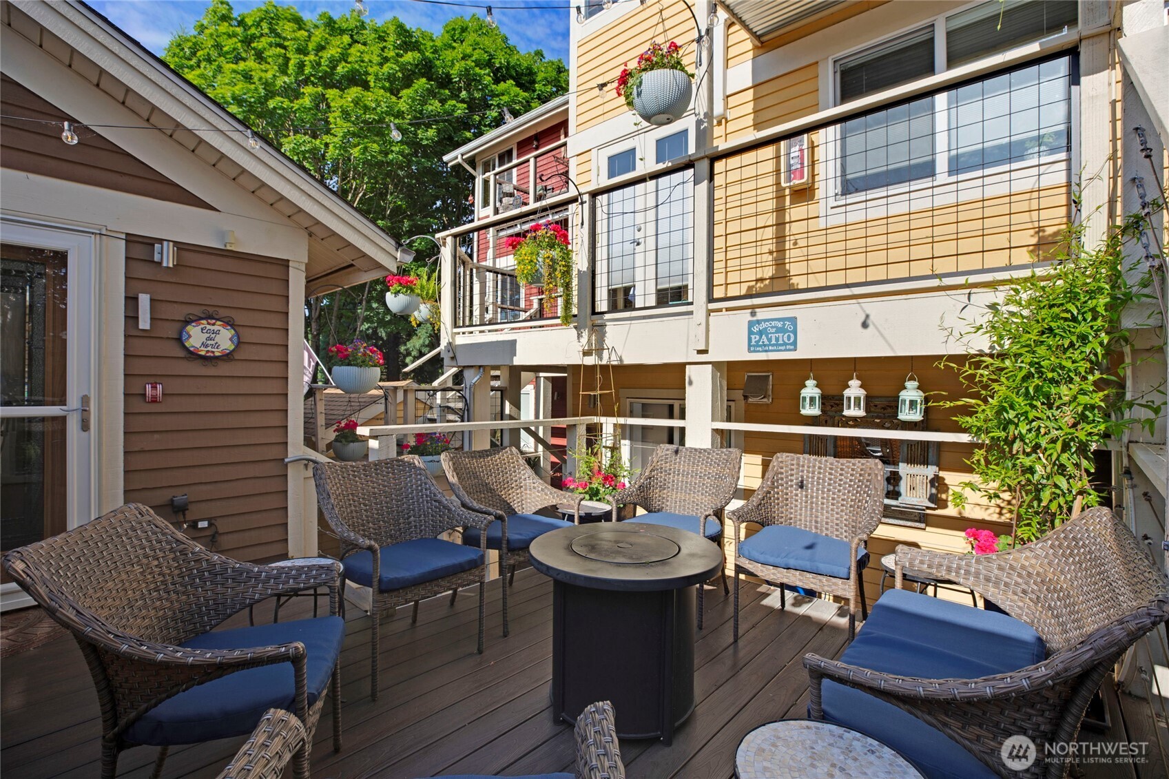 Seattle, Washington, 98122, United States, 2 Bedrooms Bedrooms, ,Residential,For Sale,1847891