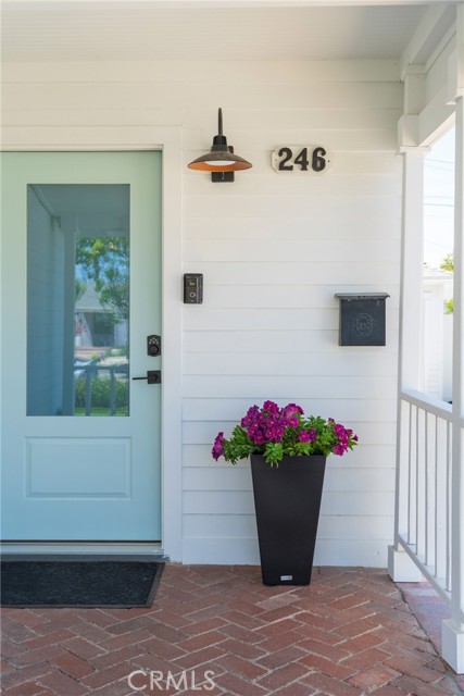 Orange, California, 92868, United States, 4 Bedrooms Bedrooms, ,3 BathroomsBathrooms,Residential,For Sale,2039946