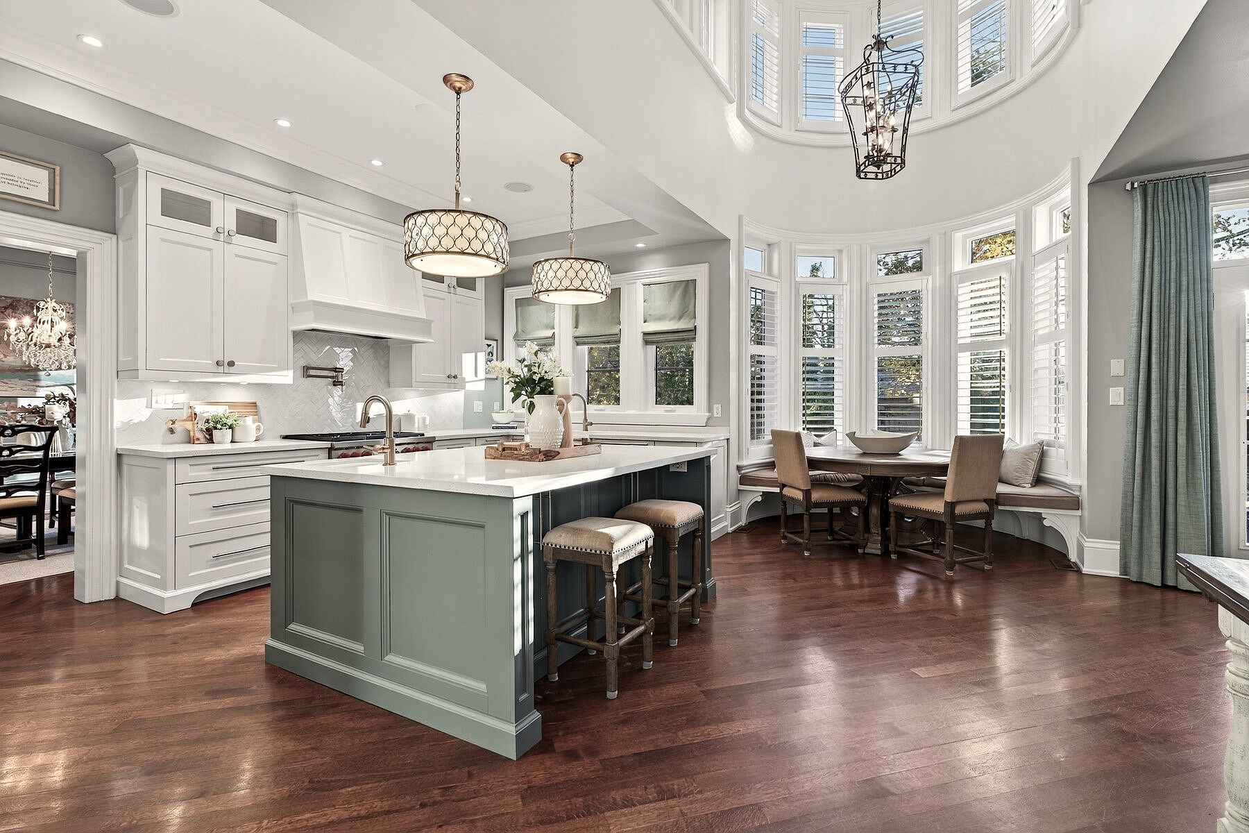  Beautifully Designed Home - 物件實景