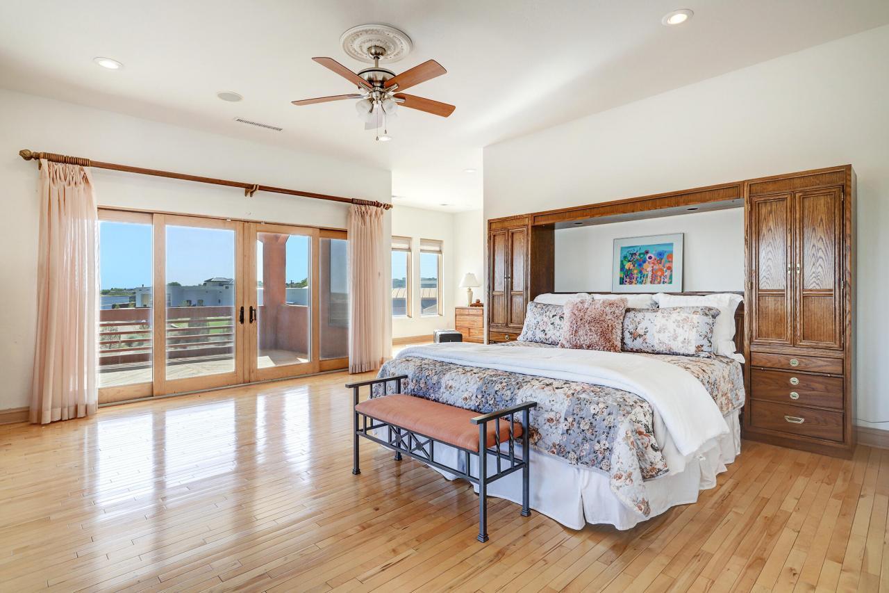 6301 COORS Boulevard NW, Albuquerque, New Mexico, 87120, United States, 3 Bedrooms Bedrooms, ,4 BathroomsBathrooms,Residential,For Sale,6301 COORS Boulevard NW,1637534