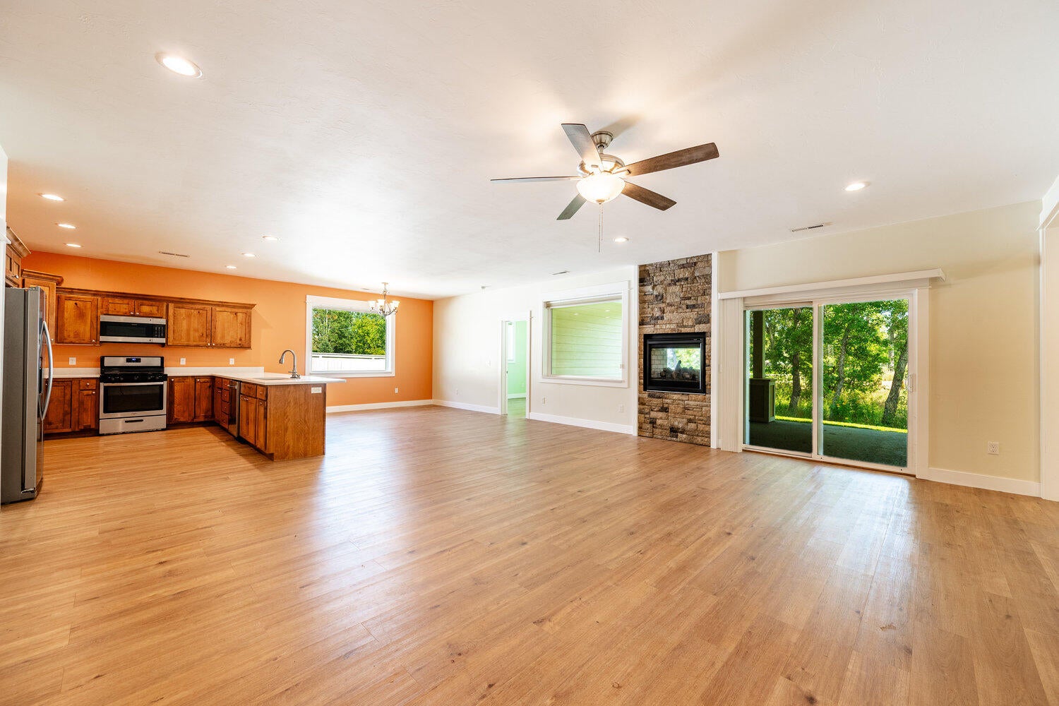 Sheridan, Wyoming, 82801, United States, 4 Bedrooms Bedrooms, ,3 BathroomsBathrooms,Residential,For Sale,1978363