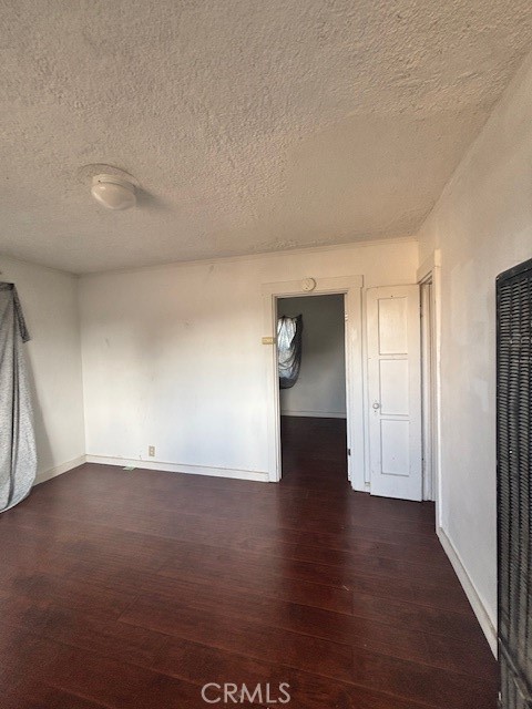 Los Angeles, California, 90062, United States, 4 Bedrooms Bedrooms, ,Residential,For Sale,1980407