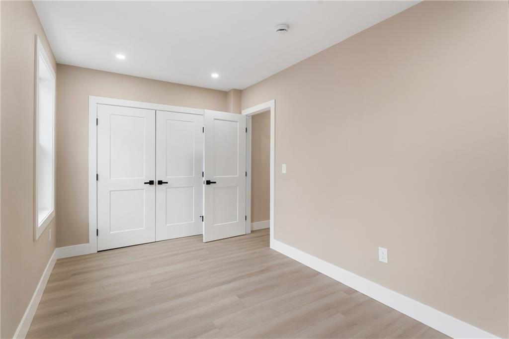 Providence, Rhode Island, 02907, United States, 6 Bedrooms Bedrooms, ,4 BathroomsBathrooms,Residential,For Sale,2005298