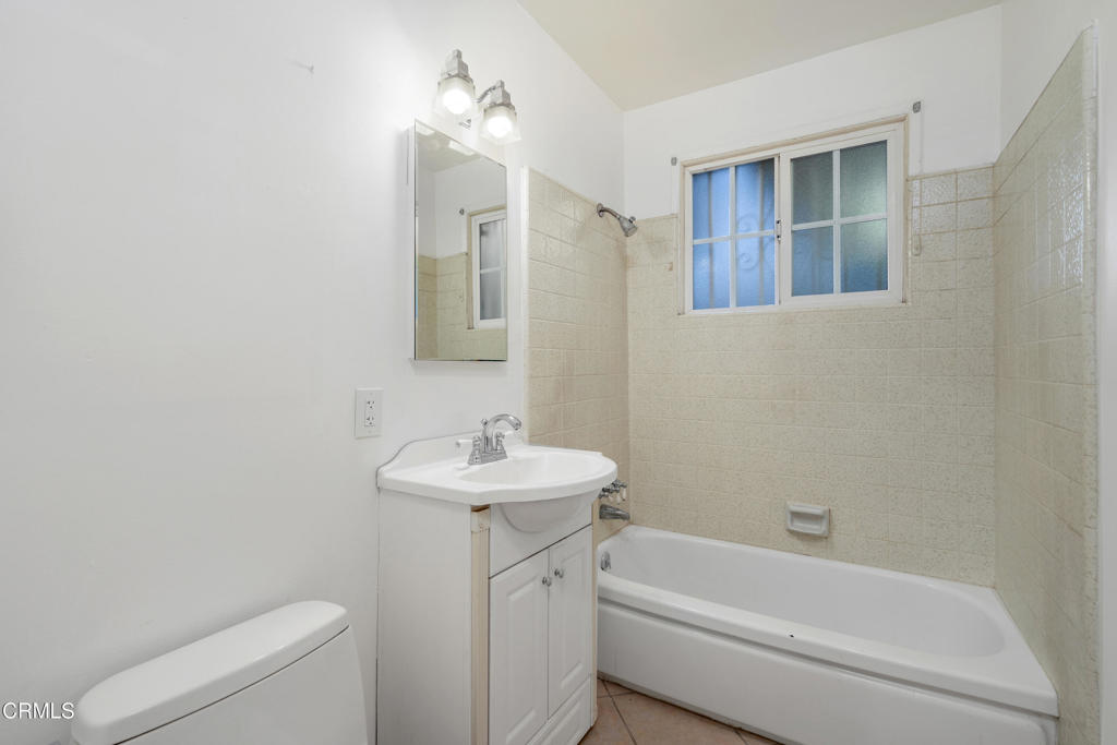 Temple City, California, 91780, United States, 4 Bedrooms Bedrooms, ,2 BathroomsBathrooms,Residential,For Sale,1989415