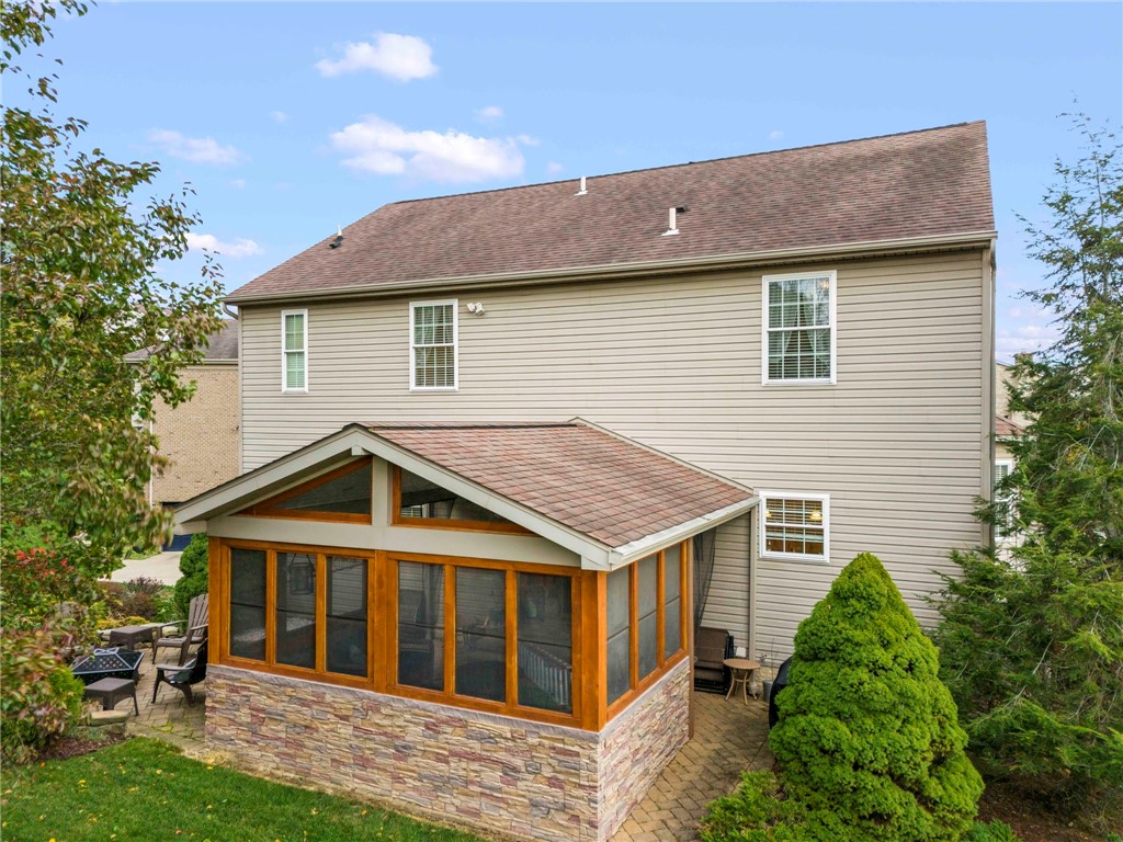 Venetia, Pennsylvania, 15367, United States, 4 Bedrooms Bedrooms, ,4 BathroomsBathrooms,Residential,For Sale,1987098