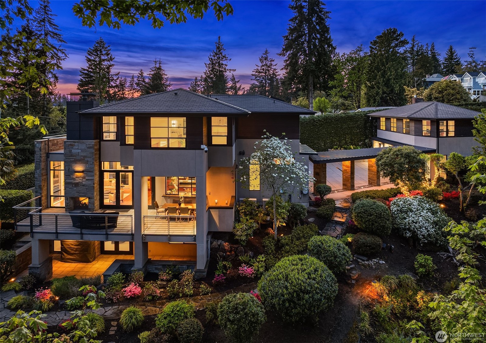 Lake Washington Blvd, Bellevue, WA 98004