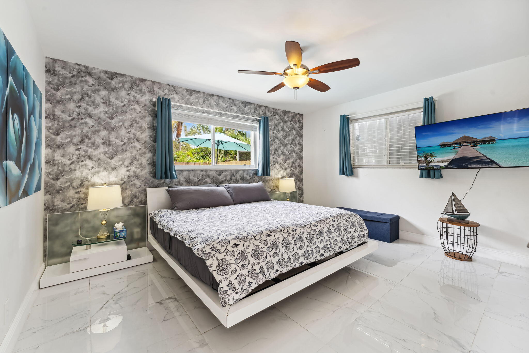 Hollywood, Florida, 33019, United States, 4 Bedrooms Bedrooms, ,3 BathroomsBathrooms,Residential,For Sale,1934699