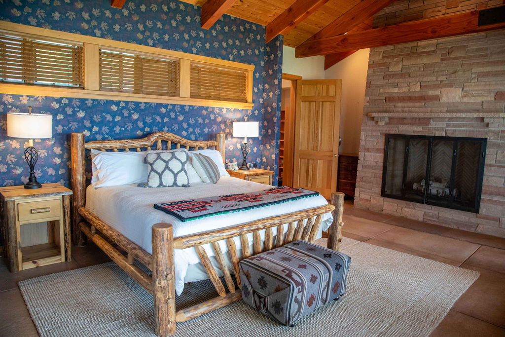 Hope, Idaho, 83836, United States, 3 Bedrooms Bedrooms, ,3 BathroomsBathrooms,Residential,For Sale,1975578