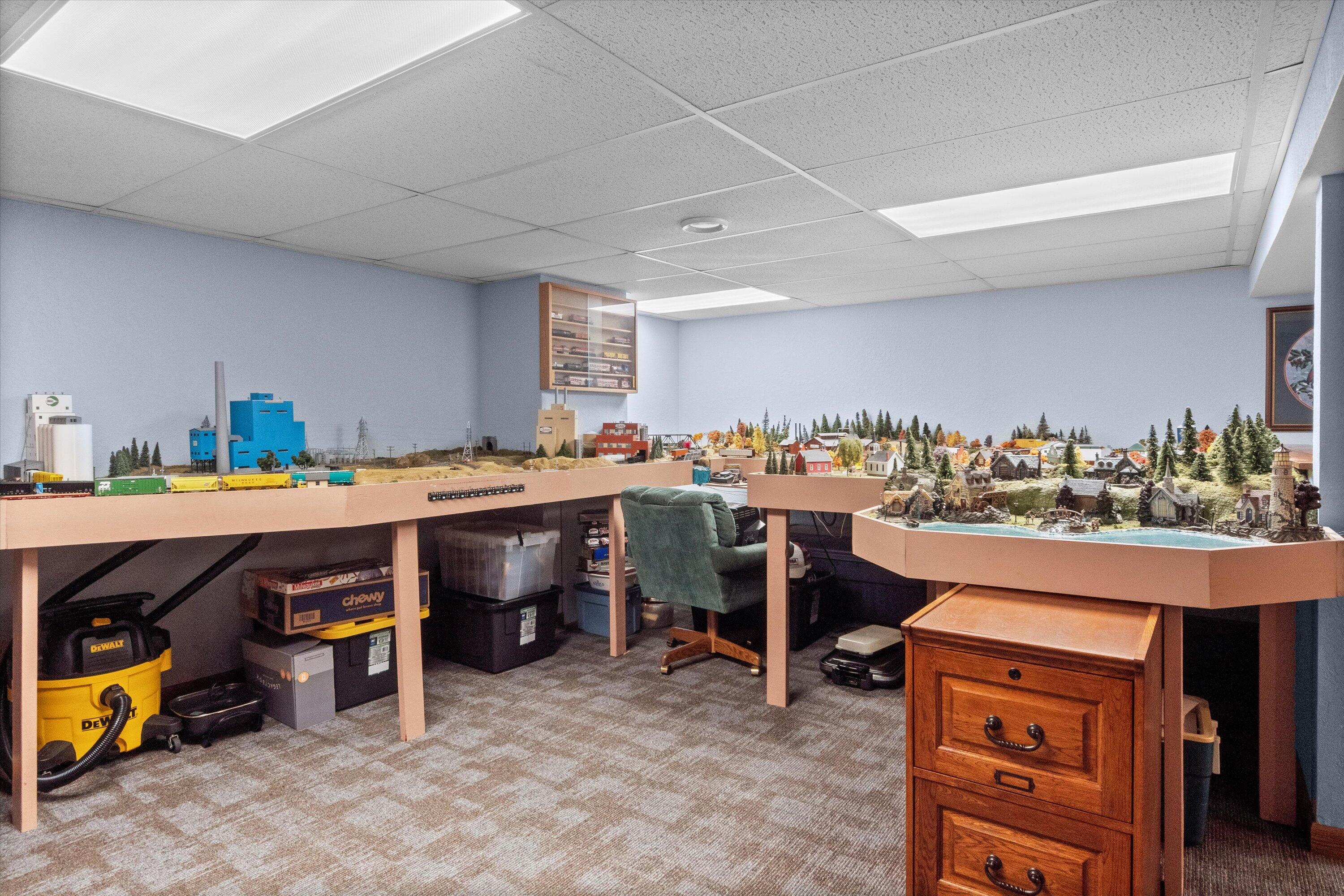 Caledonia, Wisconsin, 53402, United States, 3 Bedrooms Bedrooms, ,3 BathroomsBathrooms,Residential,For Sale,1987324