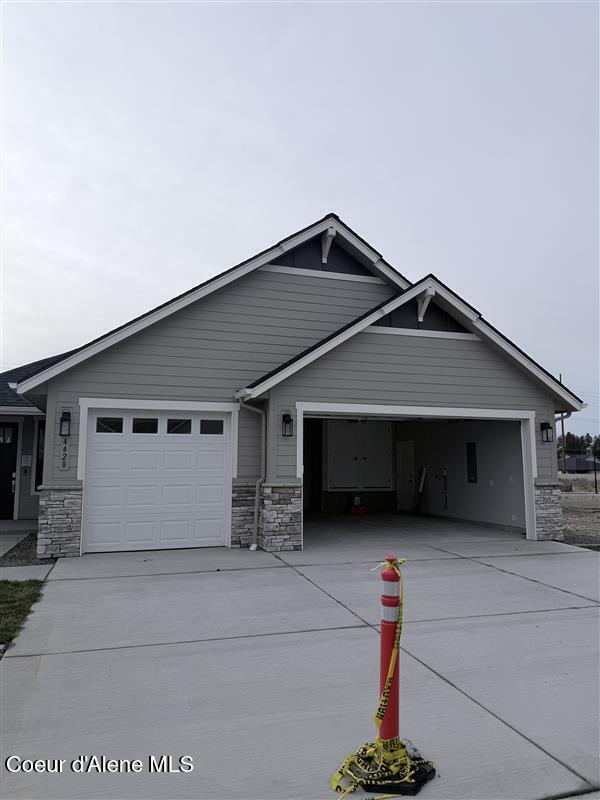 Coeur d'Alene, Idaho, 83815, United States, 3 Bedrooms Bedrooms, ,2 BathroomsBathrooms,Residential,For Sale,2005396