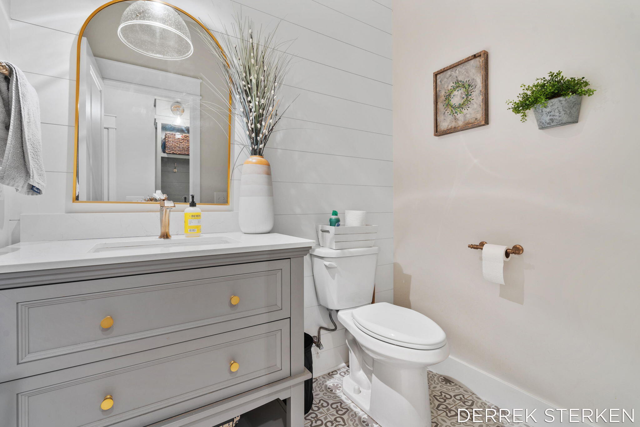 West Olive, Michigan, 49460, United States, 4 Bedrooms Bedrooms, ,4 BathroomsBathrooms,Residential,For Sale,1942271