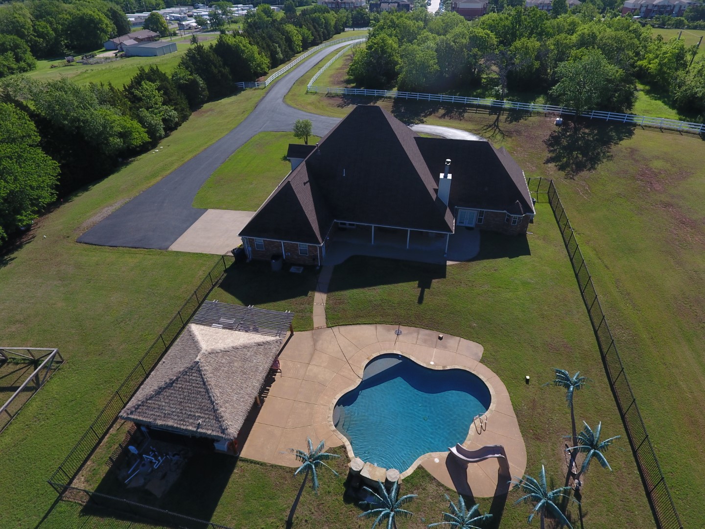 Stillwater, Oklahoma, 74075, United States, 3 Bedrooms Bedrooms, ,4 BathroomsBathrooms,Residential,For Sale,1848802
