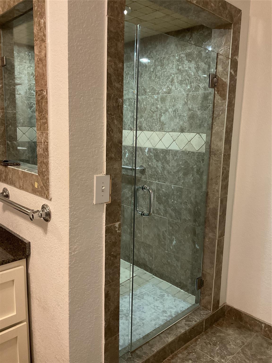 Fort Worth, Texas, 76164, United States, 10 Bedrooms Bedrooms, ,8 BathroomsBathrooms,Residential,For Sale,1990188