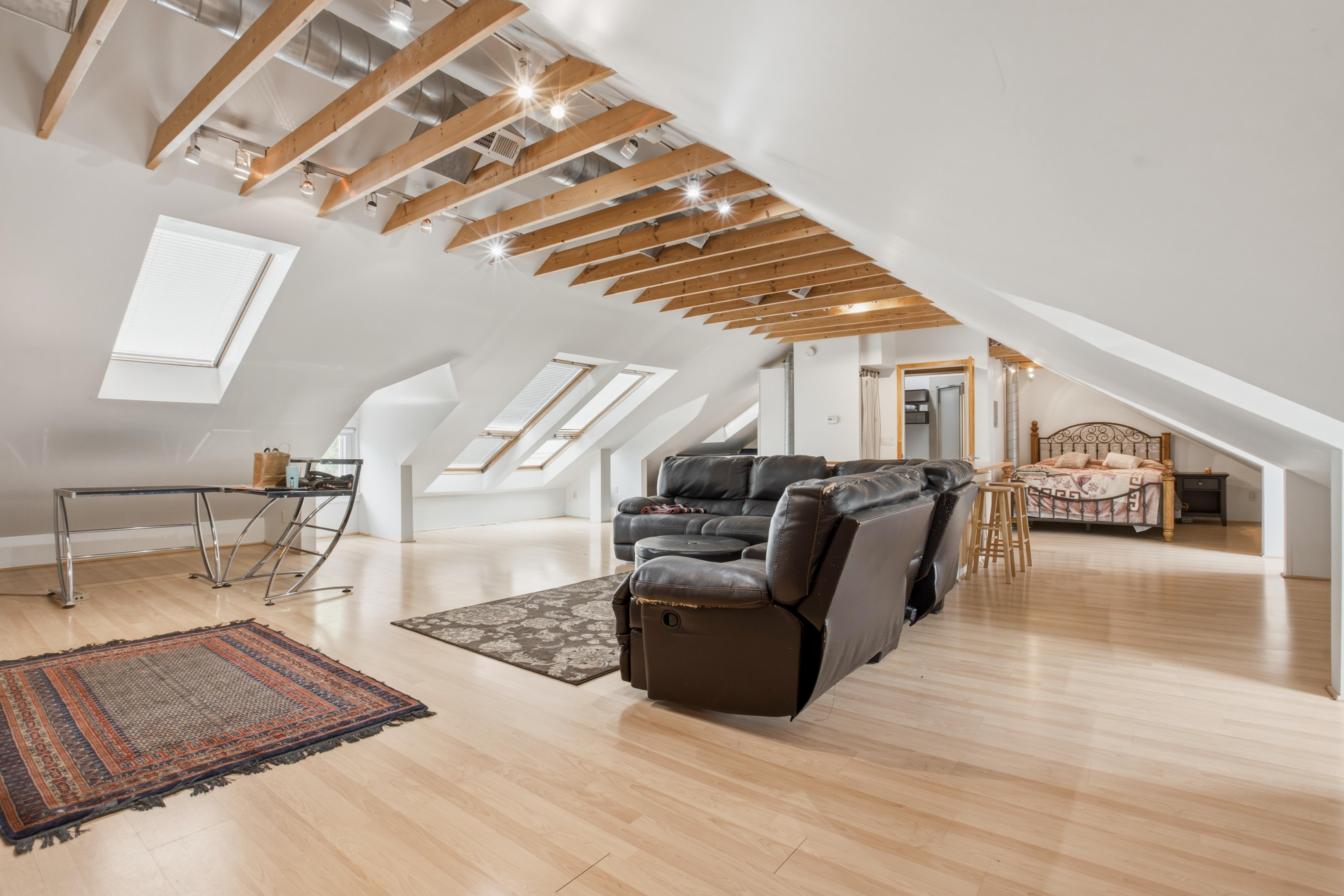  Stunning Colonial in Historic North Point District - 物件實景