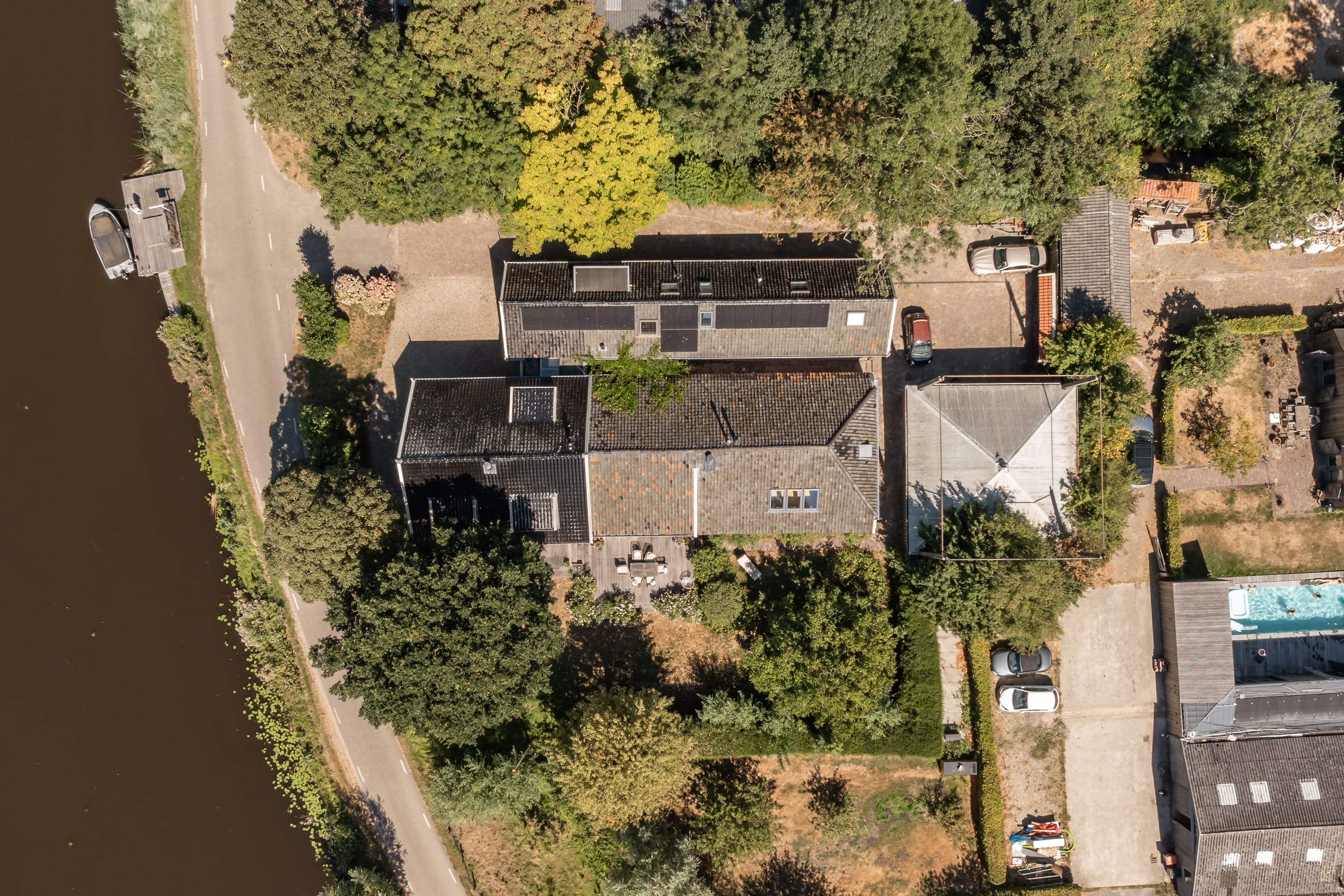  Idyllic living on the Amstel, with a characterful winter house and summer house - 物件實景