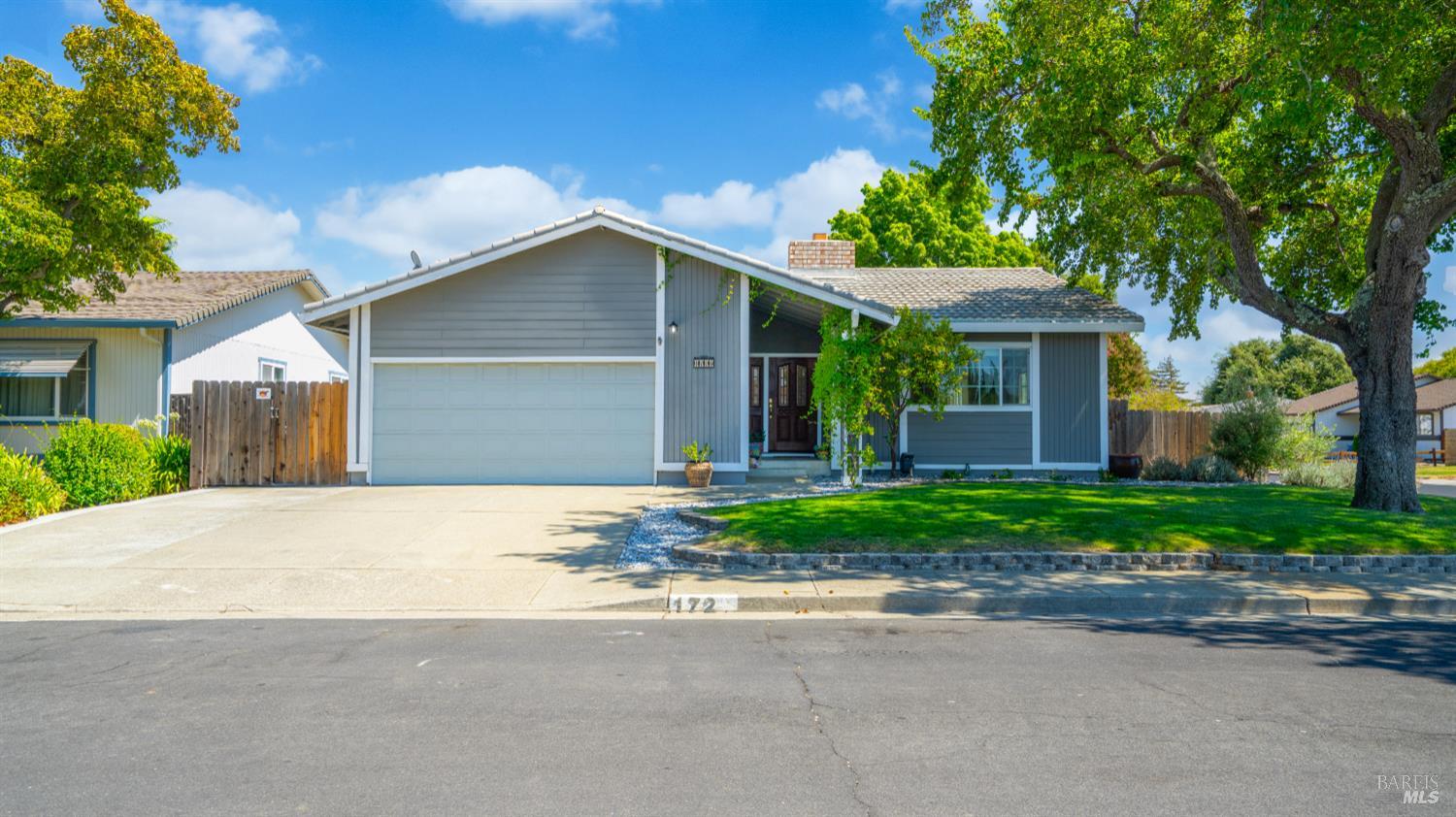 Fairfield, California, 94534, United States, 3 Bedrooms Bedrooms, ,2 BathroomsBathrooms,Residential,For Sale,1939081
