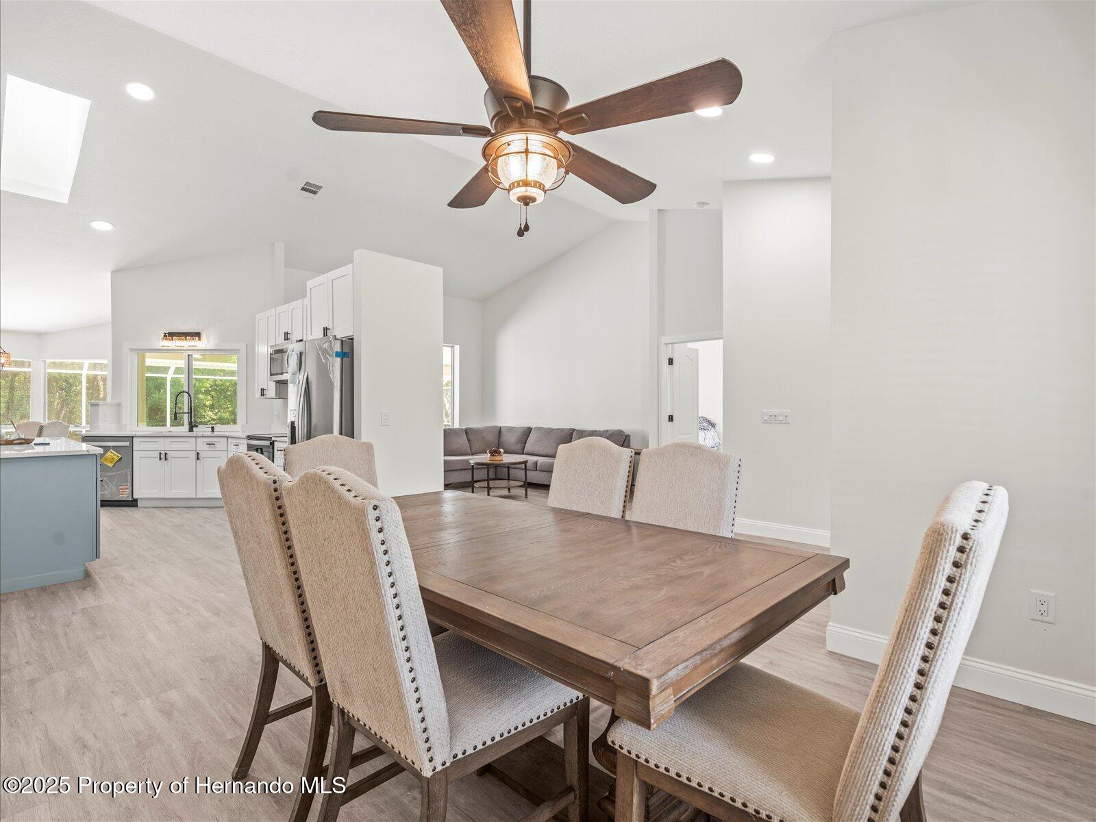 Homosassa, Florida, 34446, United States, 3 Bedrooms Bedrooms, ,3 BathroomsBathrooms,Residential,For Sale,1939806