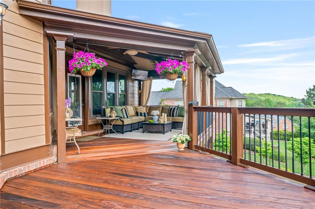 Cumming, Georgia, 30041, United States, 5 Bedrooms Bedrooms, ,4 BathroomsBathrooms,Residential,For Sale,1791728