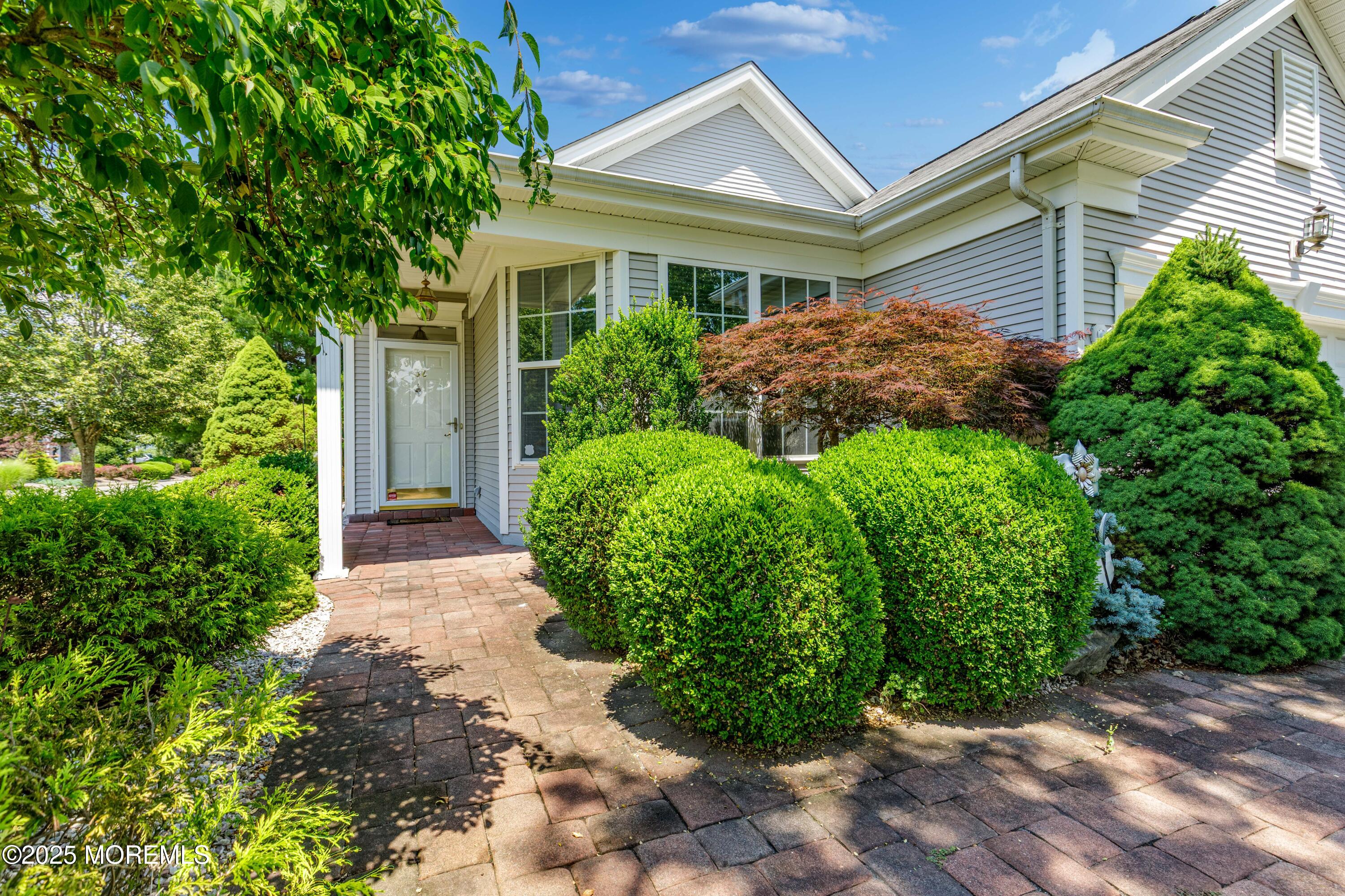 Jackson, New Jersey, 08527, United States, 2 Bedrooms Bedrooms, ,2 BathroomsBathrooms,Residential,For Sale,1891386