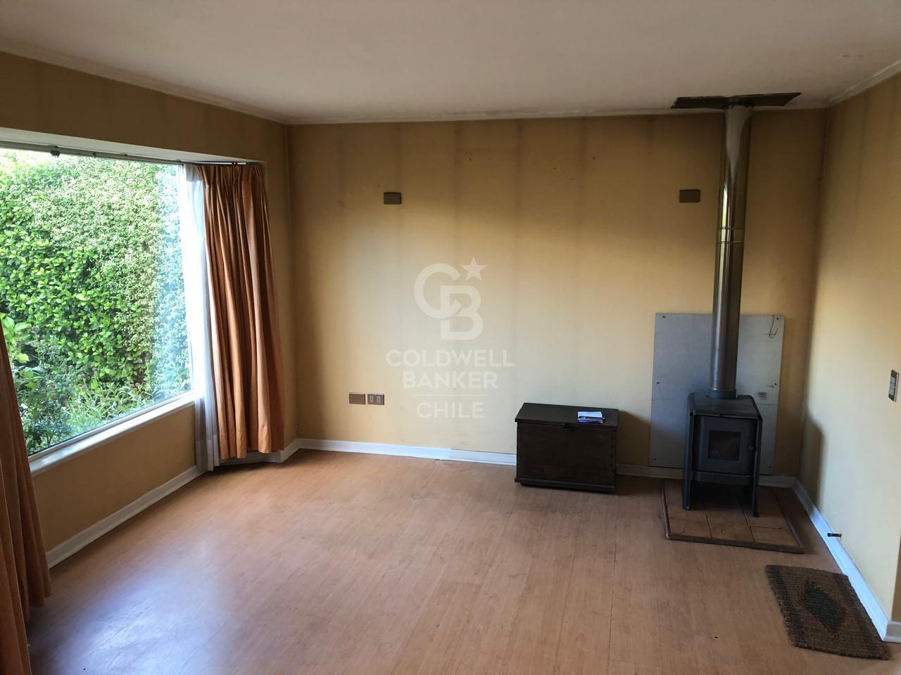 Puerto Varas, Chile, 4 Bedrooms Bedrooms, ,3 BathroomsBathrooms,Residential,For Sale,1857721