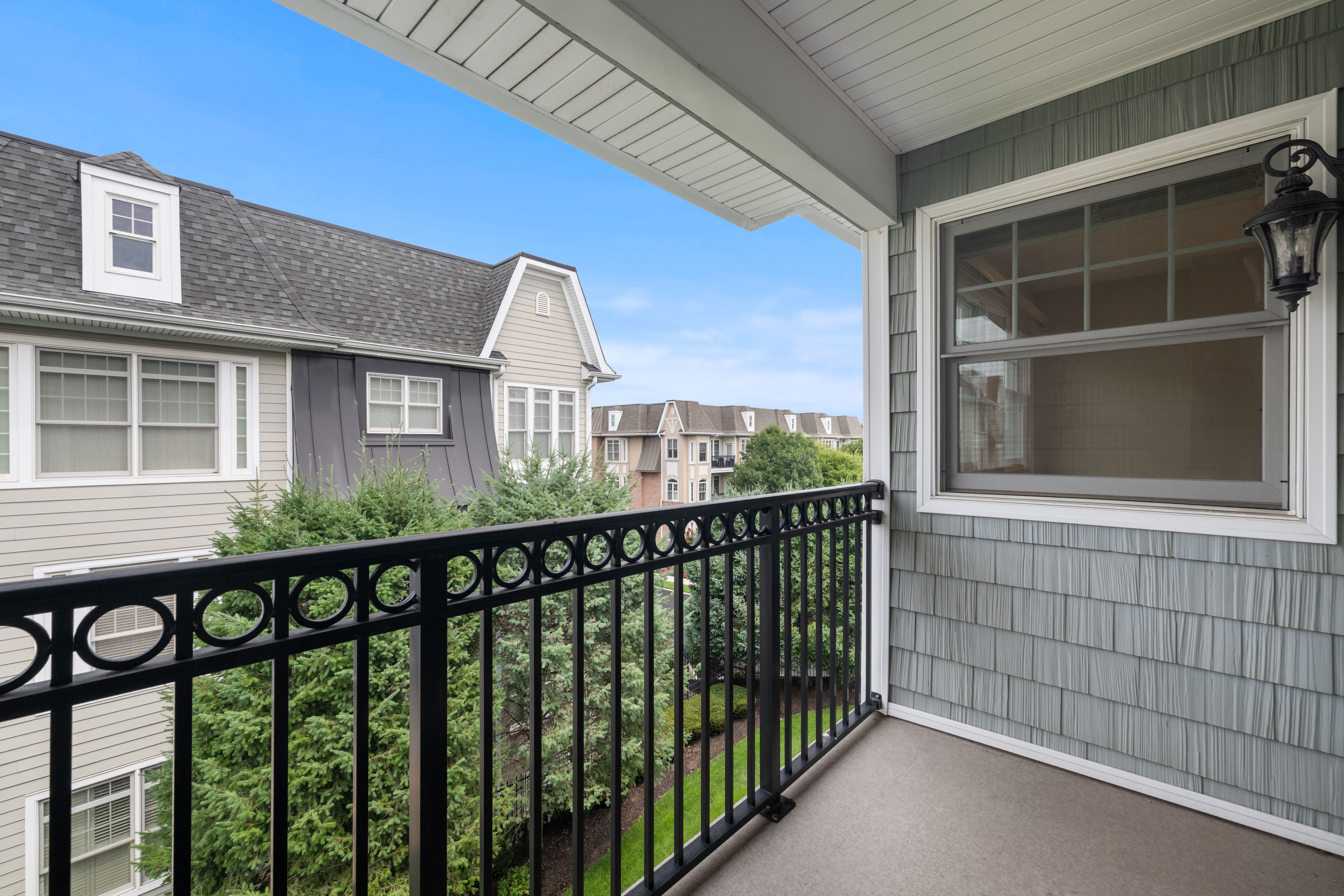  469 Pacing Way, Westbury, NY, 11590 - 物件實景