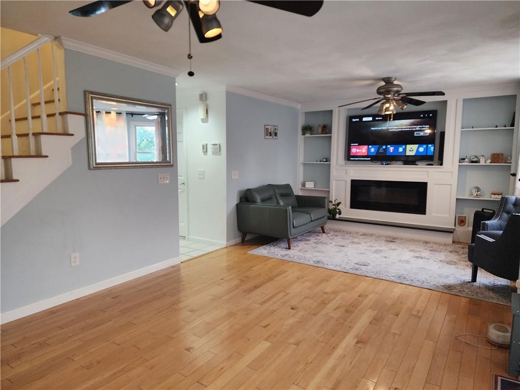 North Providence, Rhode Island, 02904, United States, 3 Bedrooms Bedrooms, ,3 BathroomsBathrooms,Residential,For Sale,1930462