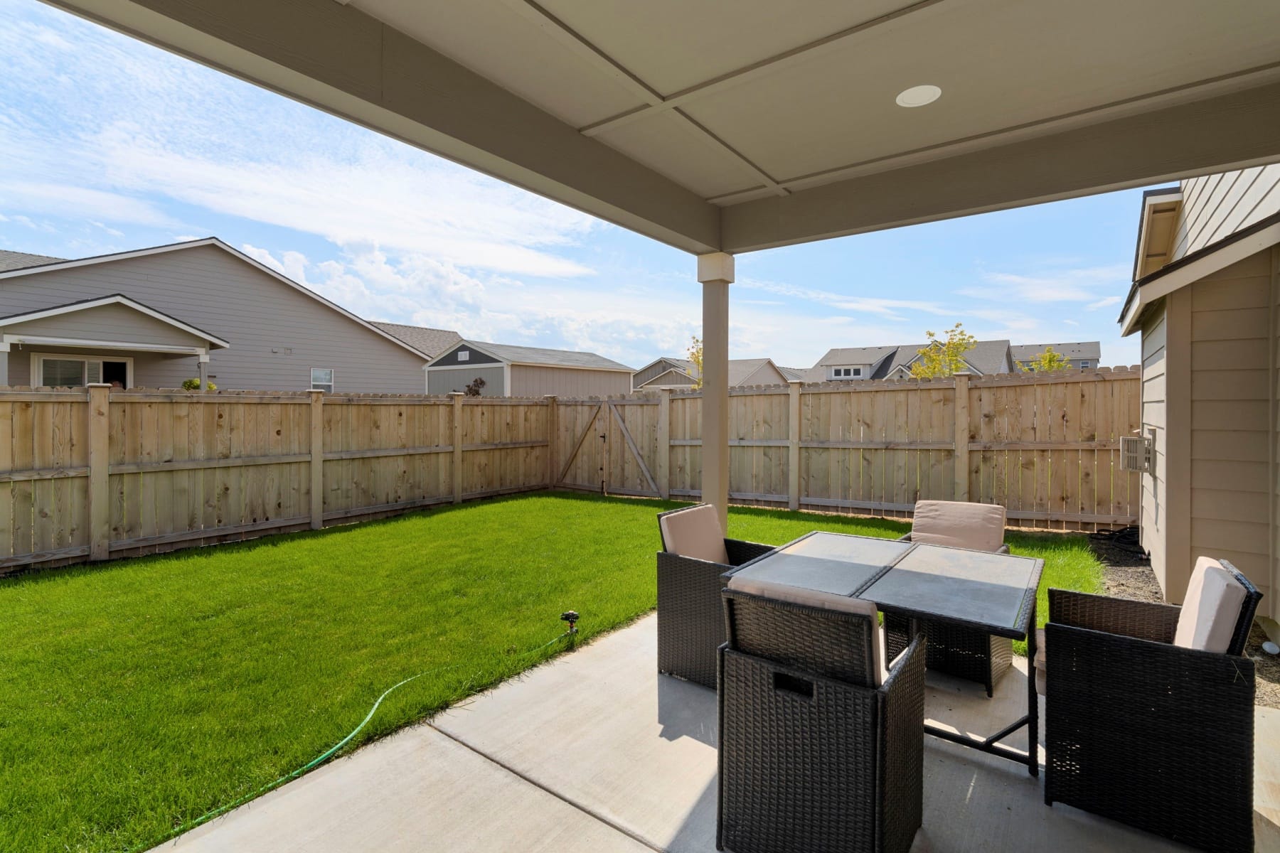 280 NW DOUBLE EAGLE AVE Madras, OR 97741 - 物件實景