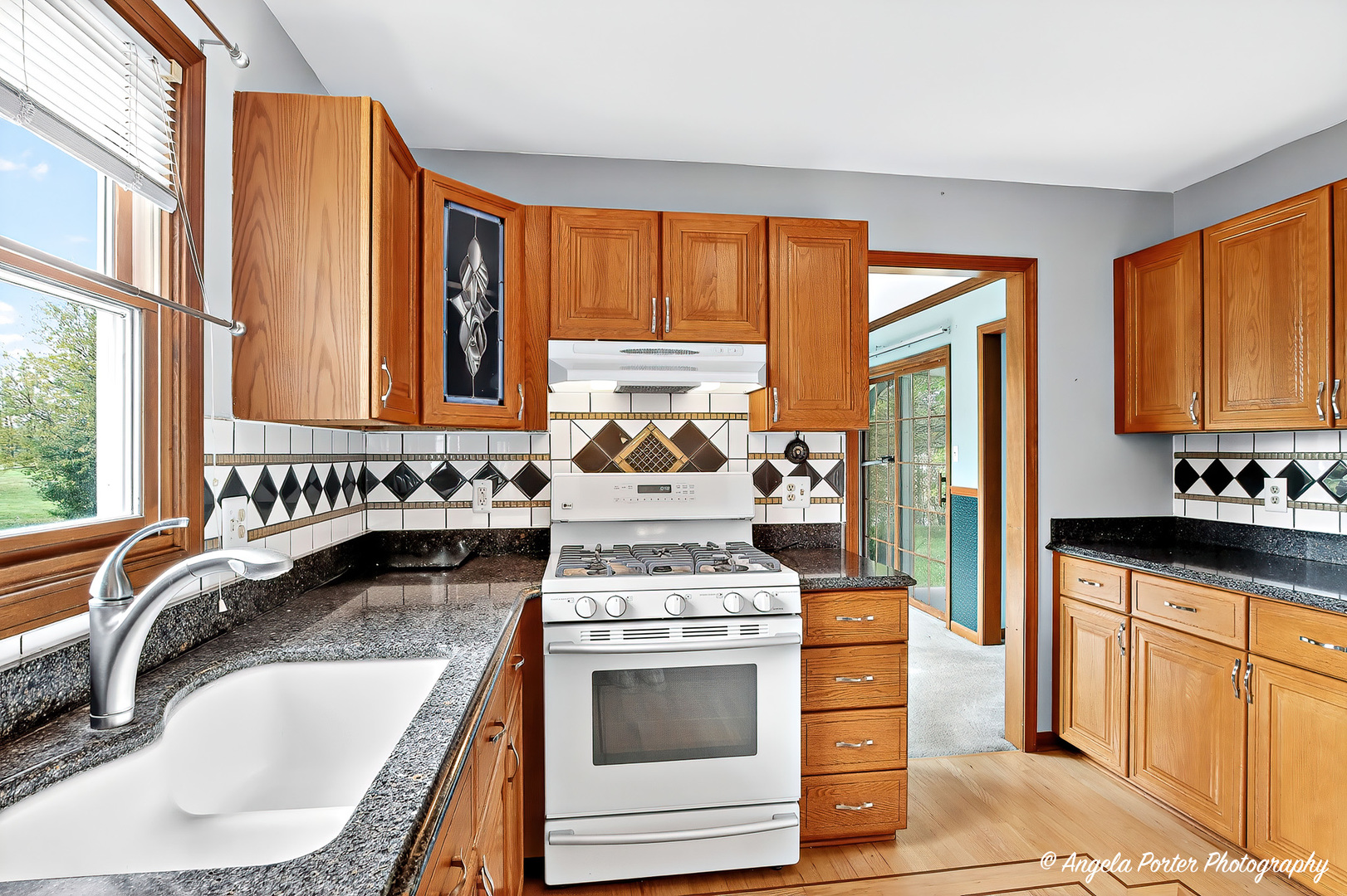 Crystal Lake, Illinois, 60012, United States, 4 Bedrooms Bedrooms, ,3 BathroomsBathrooms,Residential,For Sale,1982844