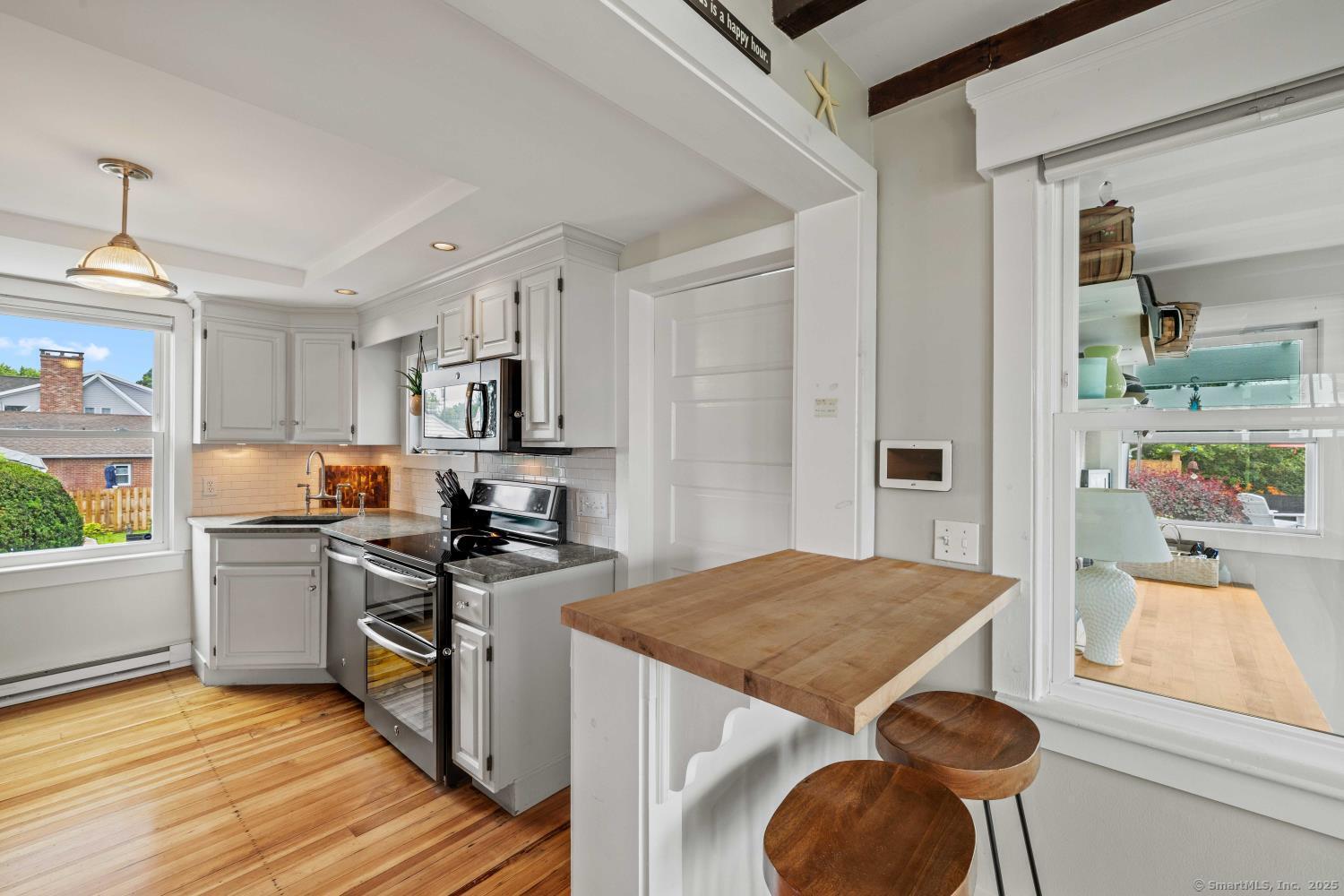 Old Saybrook, Connecticut, 06475, United States, 4 Bedrooms Bedrooms, ,2 BathroomsBathrooms,Residential,For Sale,1895495