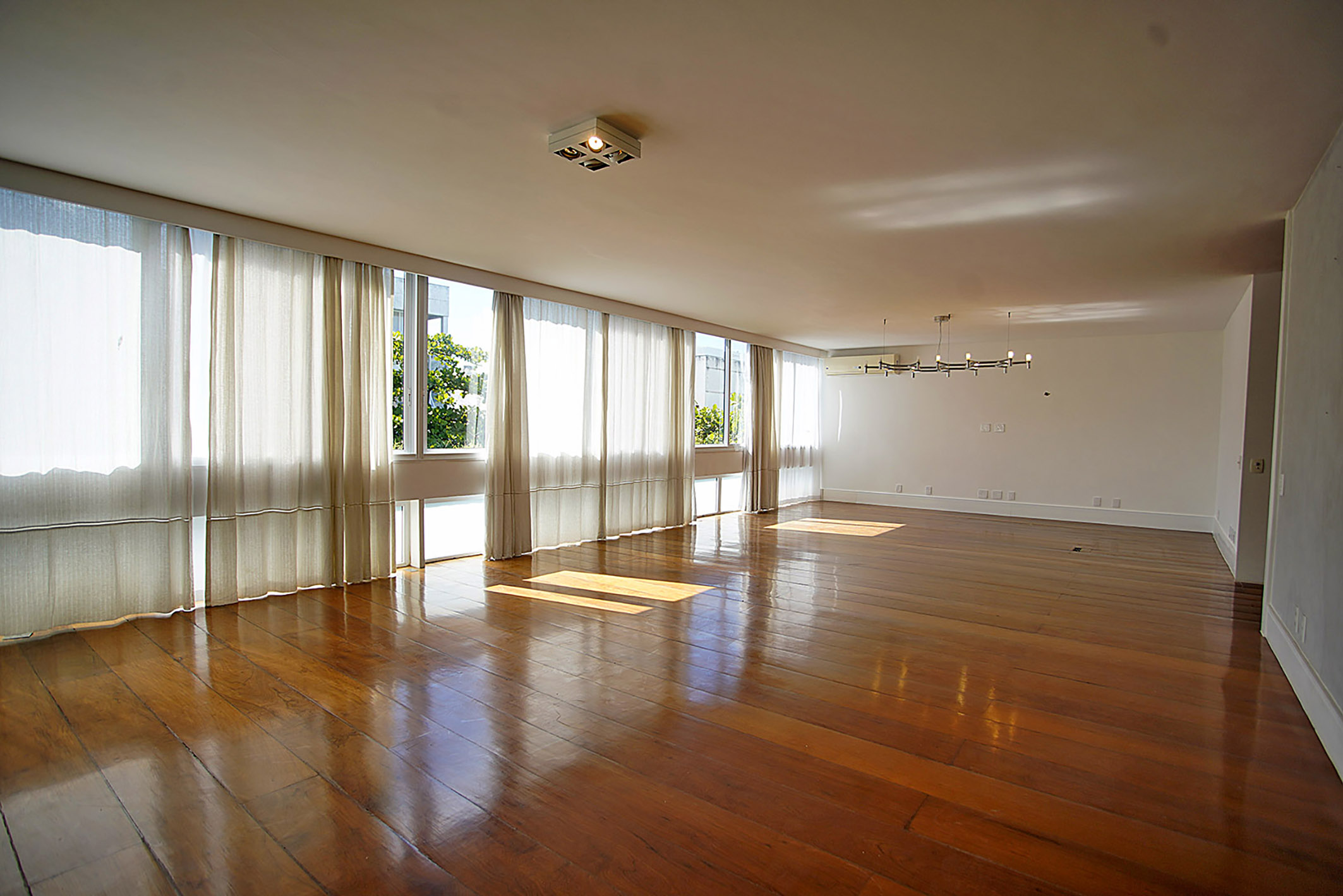  Renovated penthouse in Lagoa with views and private leisure area - 物件實景