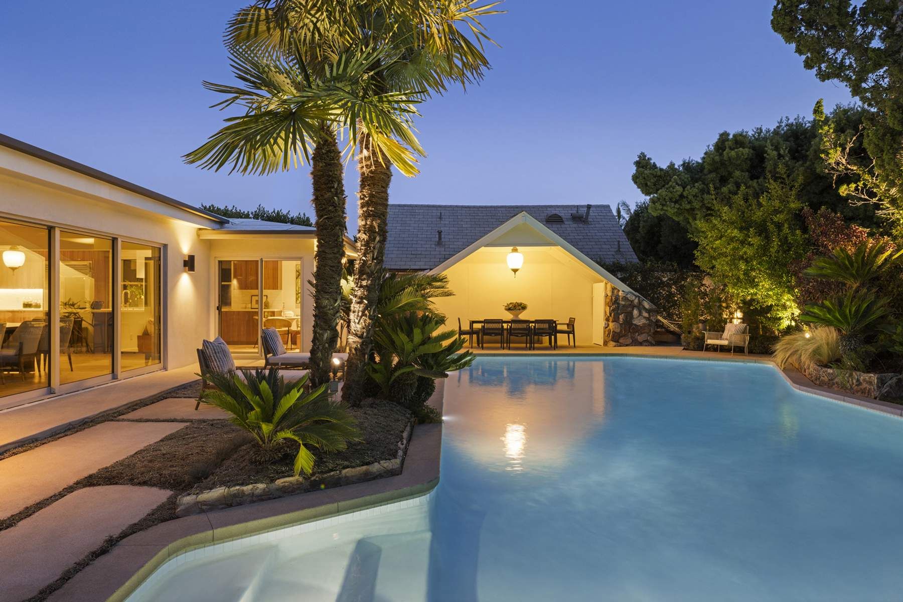  2235 Chislehurst Dr - 物件實景