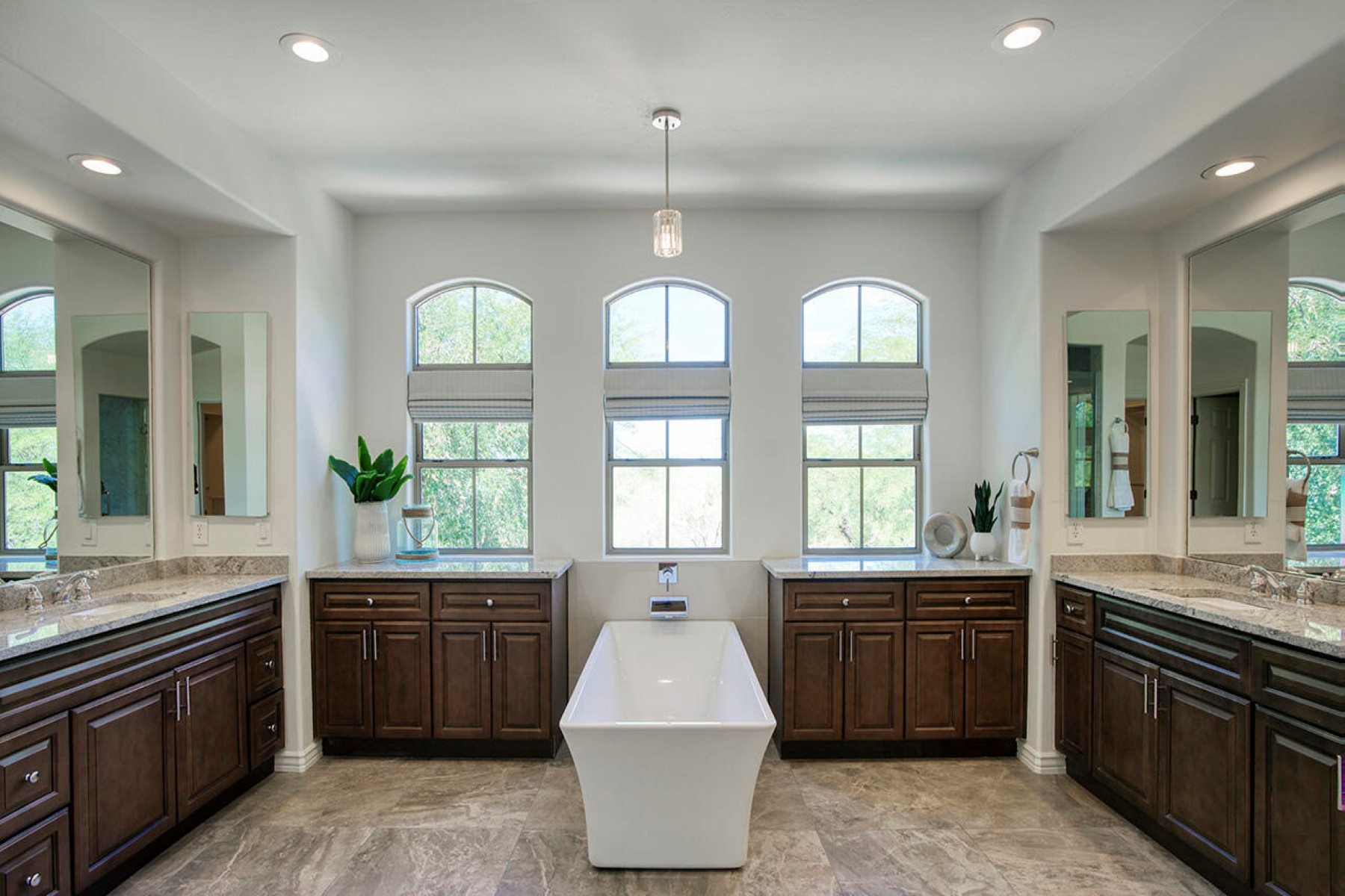  9096 E Mountain Spring Road  Scottsdale, AZ - 物件實景