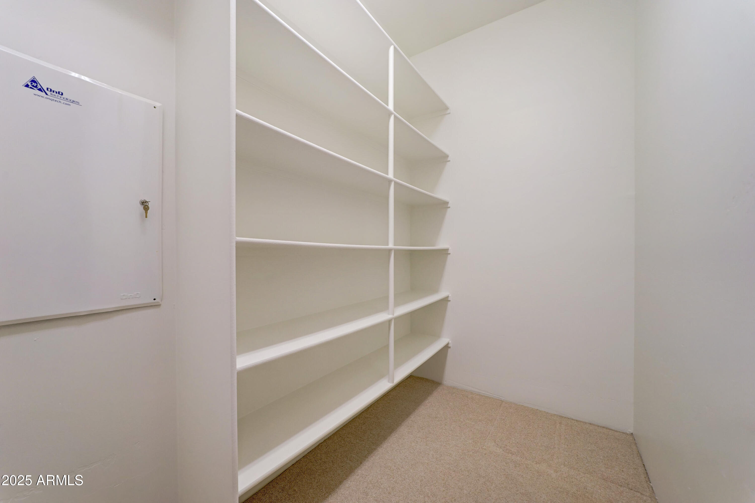 Gold Canyon, Arizona, 85119, United States, 3 Bedrooms Bedrooms, ,2 BathroomsBathrooms,Residential,For Sale,1992820