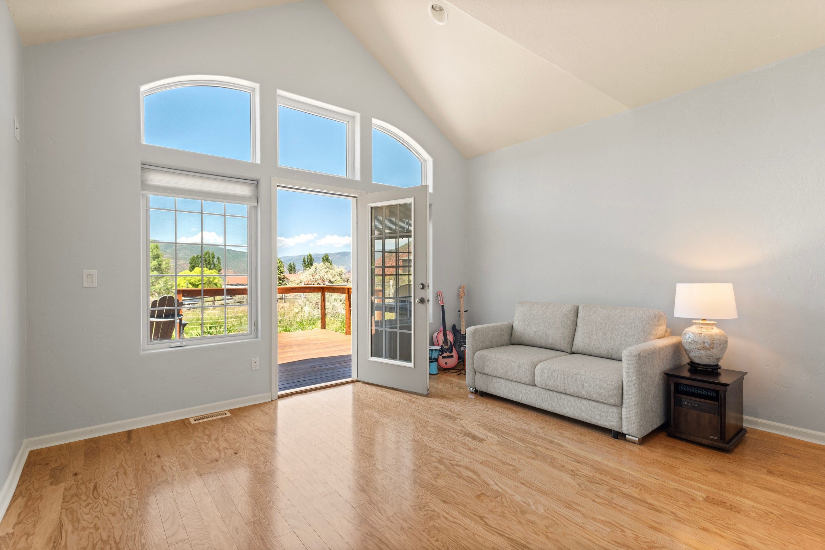  Move-In Ready Mountain Living - 物件實景