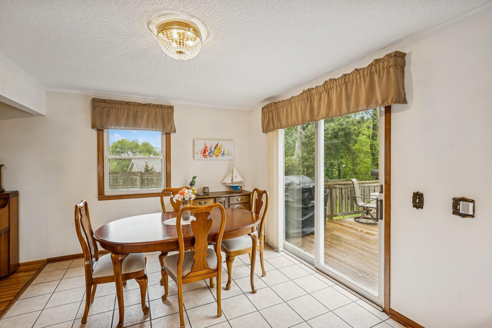 Minnetonka, Minnesota, 55345, United States, 3 Bedrooms Bedrooms, ,1 BathroomBathrooms,Residential,For Sale,1902041