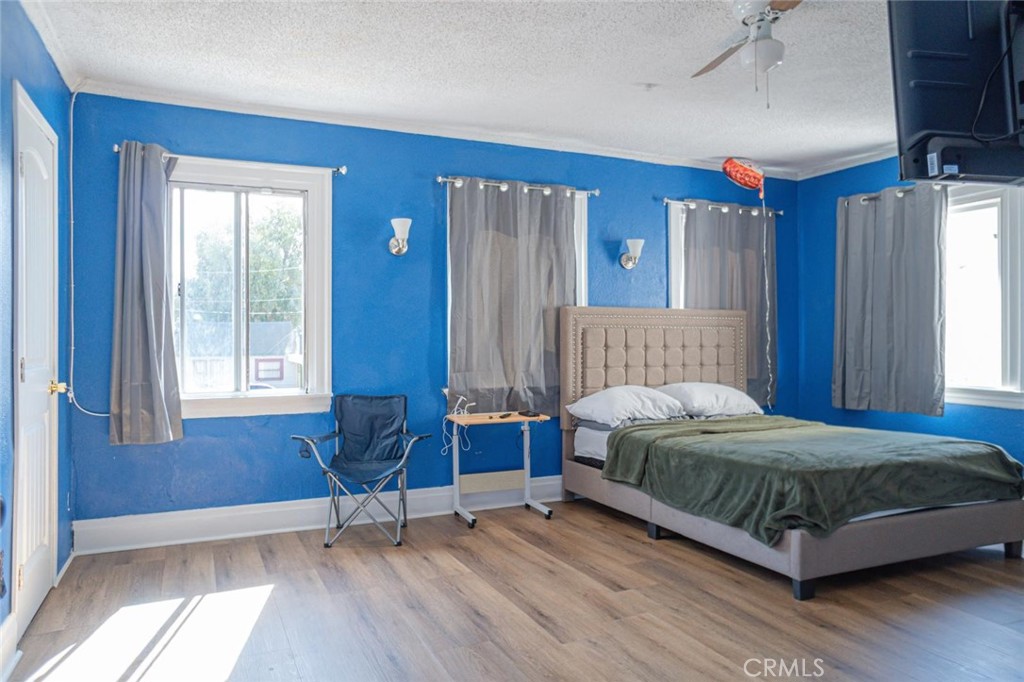 Los Angeles, California, 90061, United States, ,Residential,For Sale,1855356