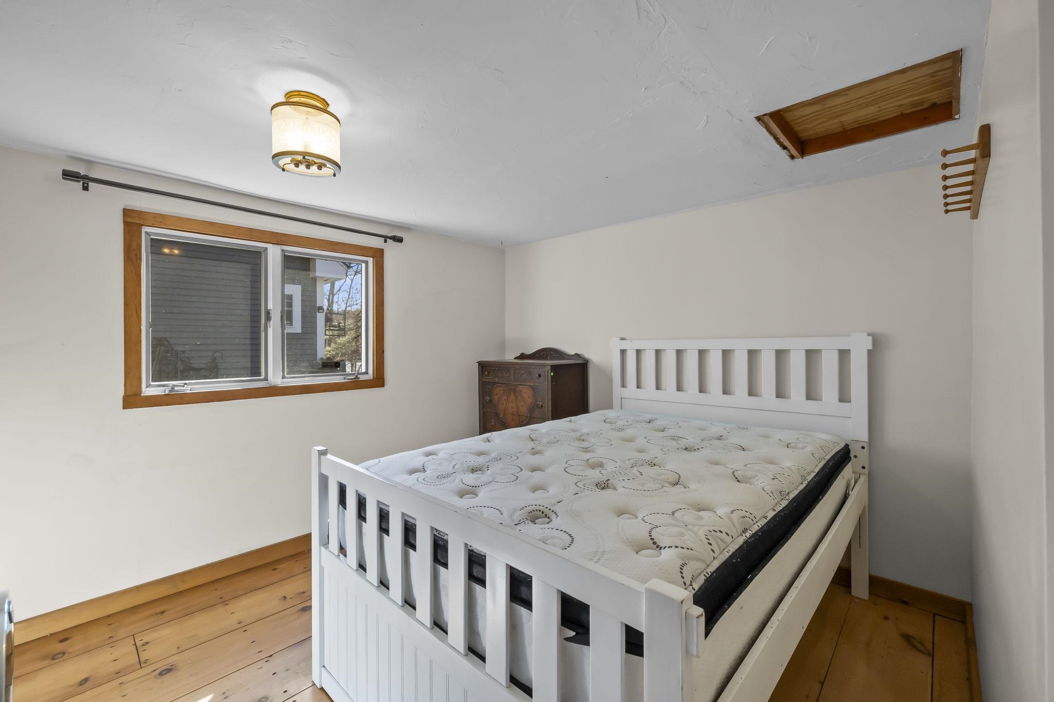 Weare, New Hampshire, 03281, United States, 2 Bedrooms Bedrooms, ,Residential,For Sale,1887155