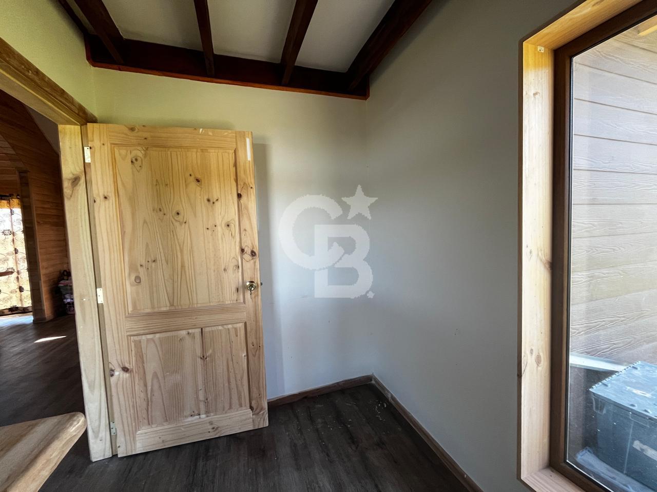 Puerto Varas, Chile, 3 Bedrooms Bedrooms, ,2 BathroomsBathrooms,Residential,For Sale,1999040