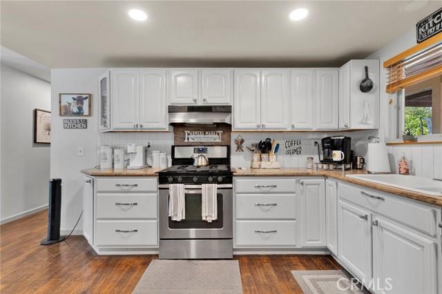 Apple Valley, California, 92307, United States, 3 Bedrooms Bedrooms, ,2 BathroomsBathrooms,Residential,For Sale,1951726