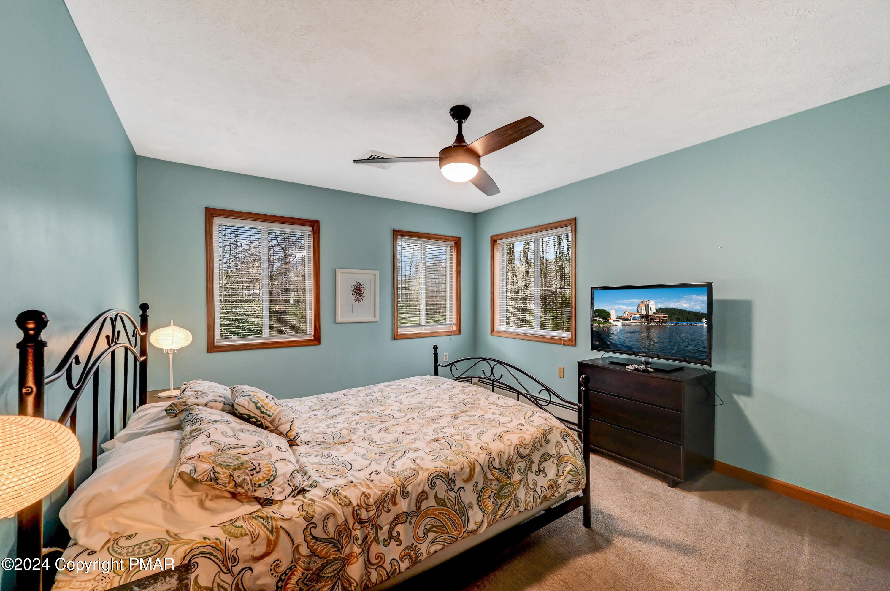 Pocono Pines, Pennsylvania, 18350, United States, 4 Bedrooms Bedrooms, ,3 BathroomsBathrooms,Residential,For Sale,1981114