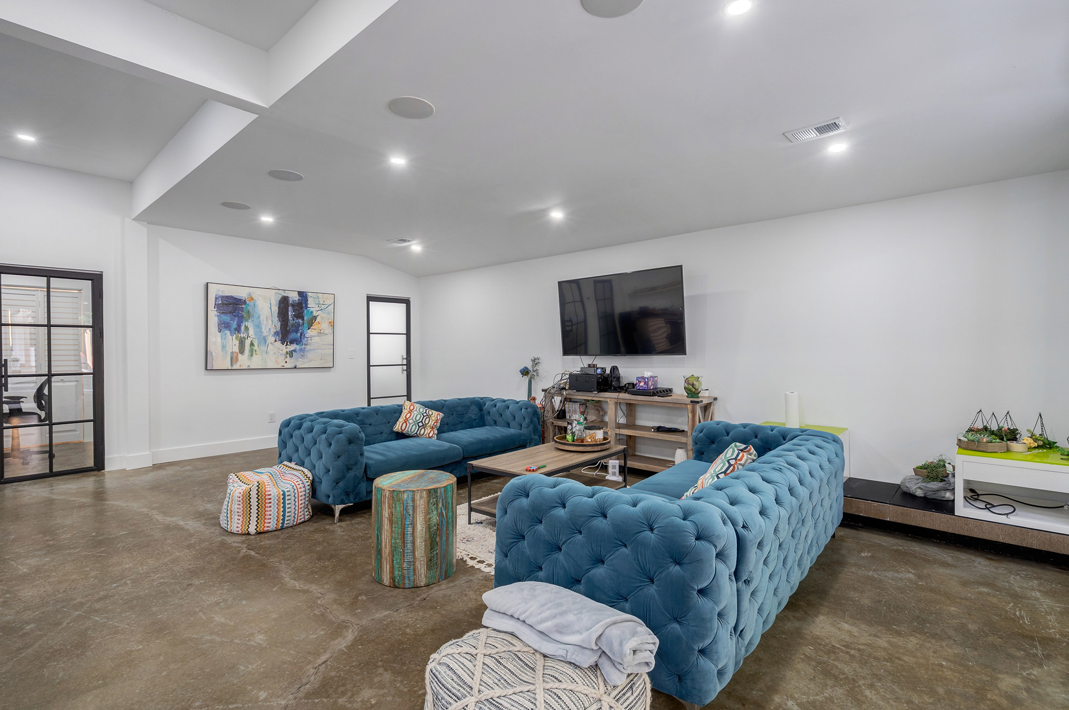  Fully Renovated Estate Blends Luxury, Flexibility & Resort-Style Living - 物件實景