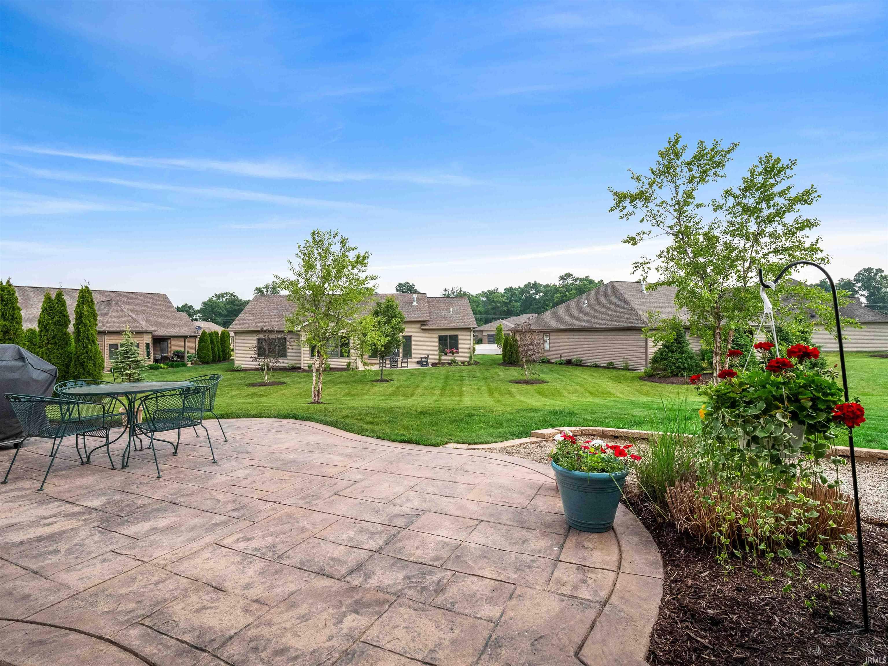 Fort Wayne, Indiana, 46845, United States, 3 Bedrooms Bedrooms, ,3 BathroomsBathrooms,Residential,For Sale,1878138