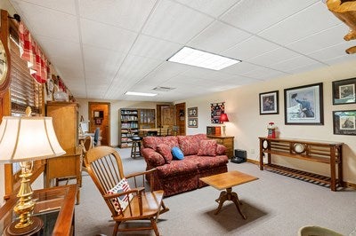 Murphy, North Carolina, 28906, United States, 3 Bedrooms Bedrooms, ,6 BathroomsBathrooms,Residential,For Sale,1933143