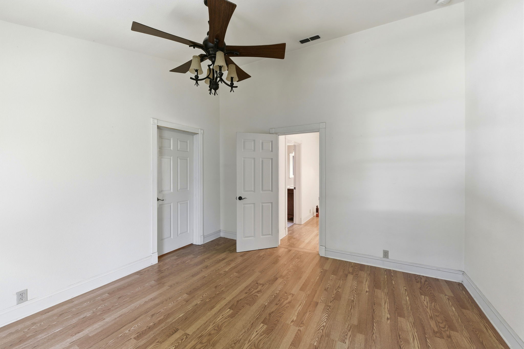  4411 Park Green Court, Sacramento, CA 95821 - 物件實景